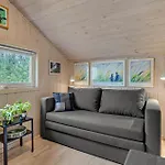 Holiday home Lovely In With Kitchen *